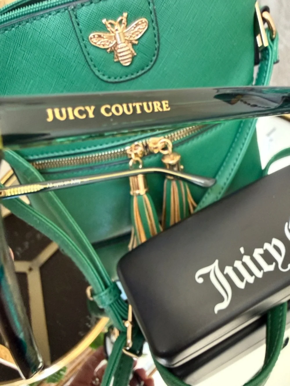 Juicy Couture Green Sunglasses JU 632gs Crossbody Bag Gold Bee Tassel Accent - Picture 4 of 9